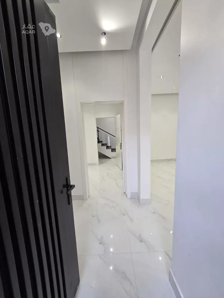 فيلا للبيع في شارع القضاء, حي العريجاء الغربي, مدينة الرياض, منطقة الرياض 10