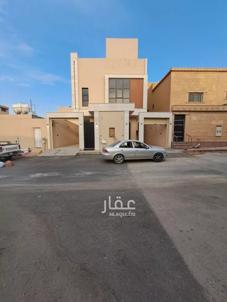 دور للبيع في شارع المقضاة, حي الحزم, مدينة الرياض, منطقة الرياض