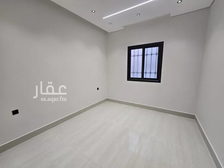 دور للبيع في شارع قدامة بن مضعون, حي العريجاء الغربي, مدينة الرياض, منطقة الرياض 9
