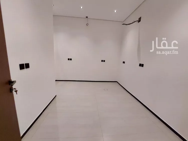 Floor for Sale in Riyadh Al Uraija Al Gharbiyah صورة 4