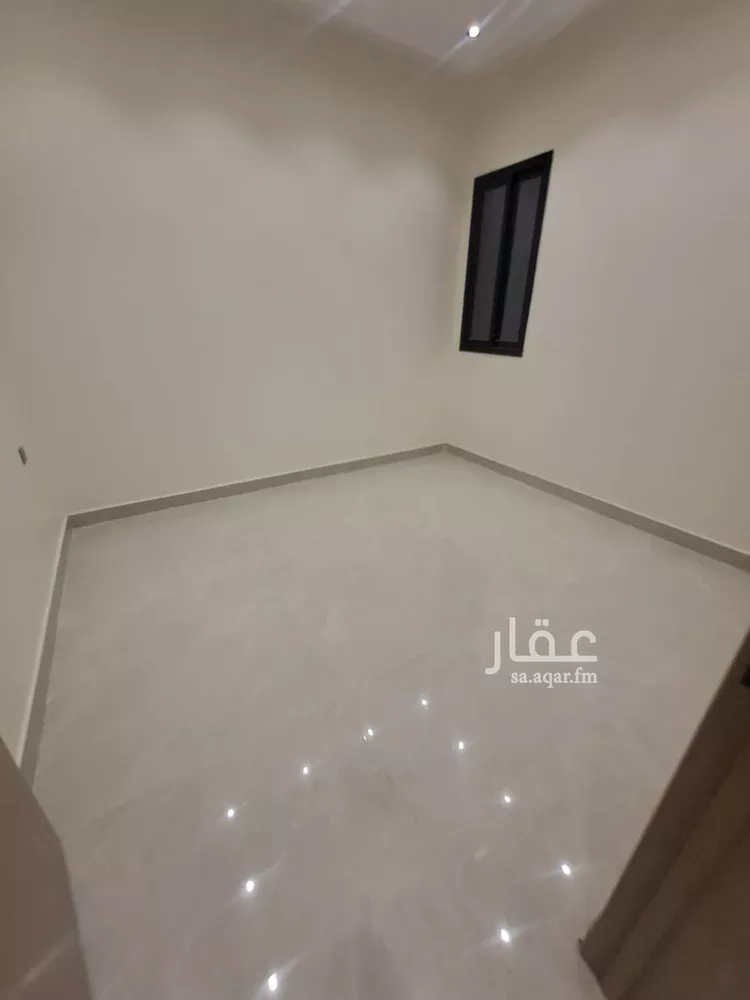 دور للبيع في شارع ممر70, حي العوالي, مدينة الرياض, منطقة الرياض 9