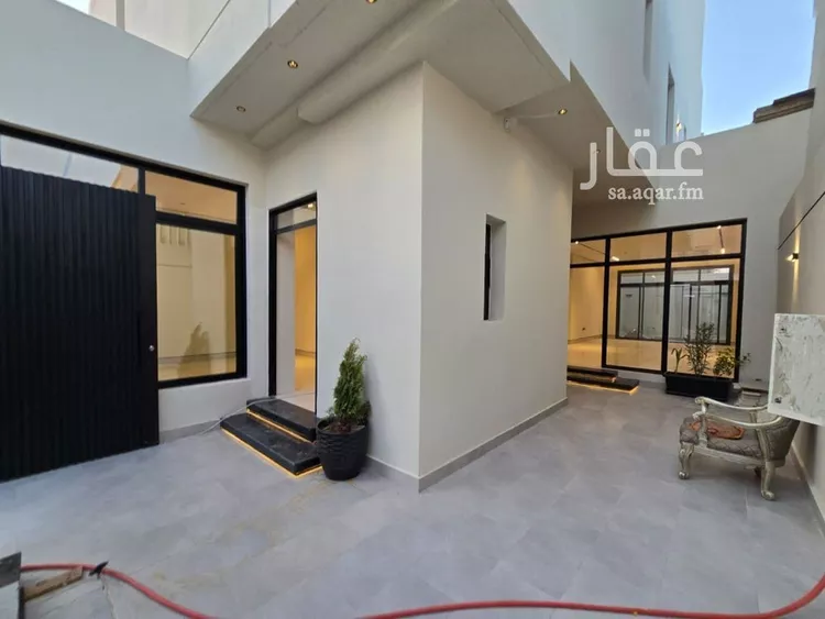فيلا للبيع في شارع بيضاء نثيل, حي العريجاء الغربي, مدينة الرياض, منطقة الرياض صورة 4
