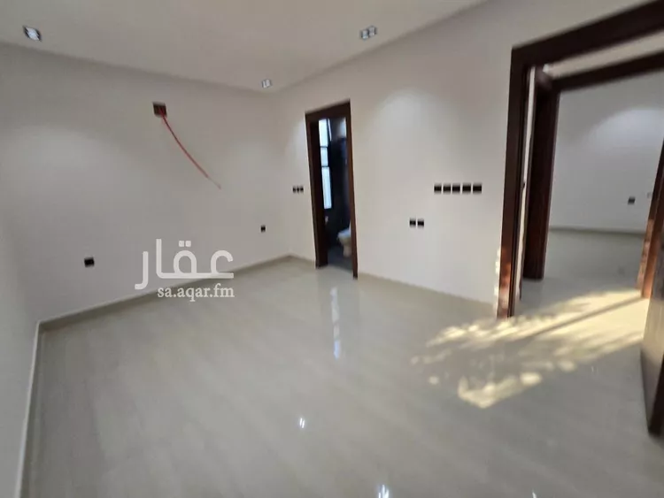 فيلا للبيع في شارع أبي كبير, حي العريجاء الغربي, مدينة الرياض, منطقة الرياض 8