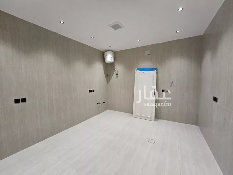 دور للبيع في شارع مهرة, حي العريجاء الغربي, مدينة الرياض, منطقة الرياض 6