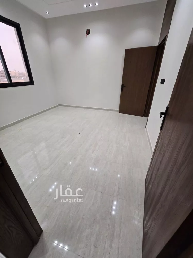 دور للبيع في شارع المقضاة, حي الحزم, مدينة الرياض, منطقة الرياض 6
