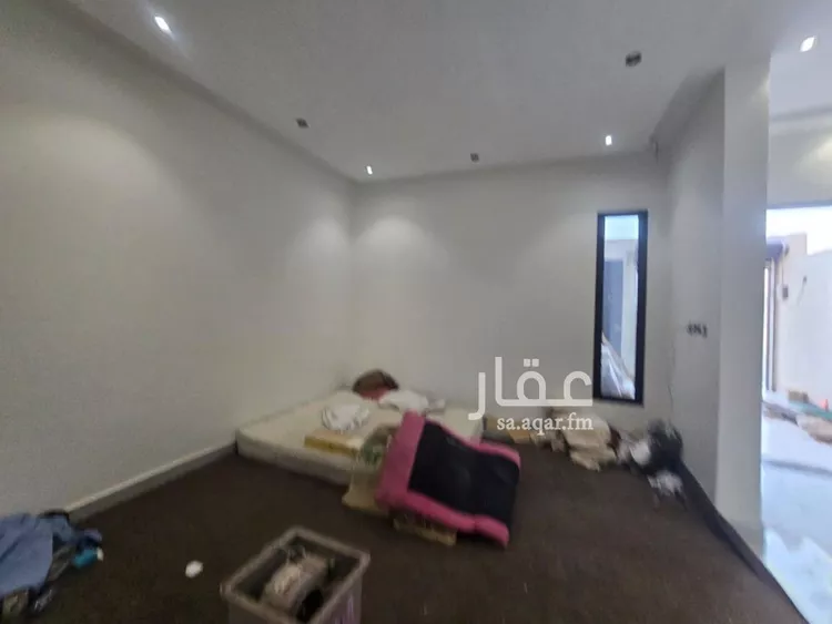 دور للبيع في شارع ممر70, حي العوالي, مدينة الرياض, منطقة الرياض صورة 5