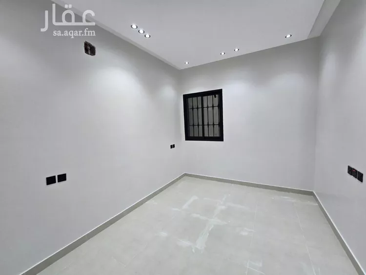 دور للبيع في شارع الزبيرة, حي الزهرة, مدينة الرياض, منطقة الرياض 15