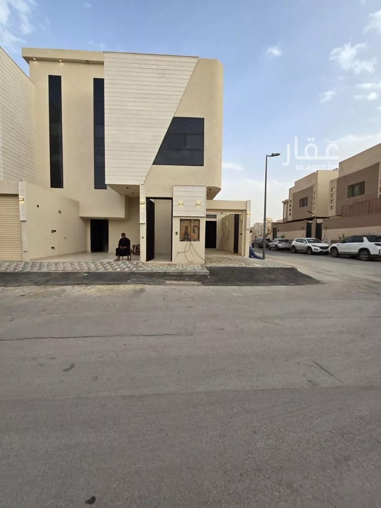 Floor for Sale in Riyadh Dhahrat Al Badi'ah