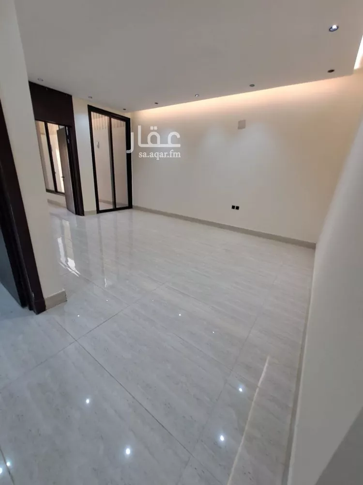 دور للبيع في شارع مهرة, حي العريجاء الغربي, مدينة الرياض, منطقة الرياض صورة 5
