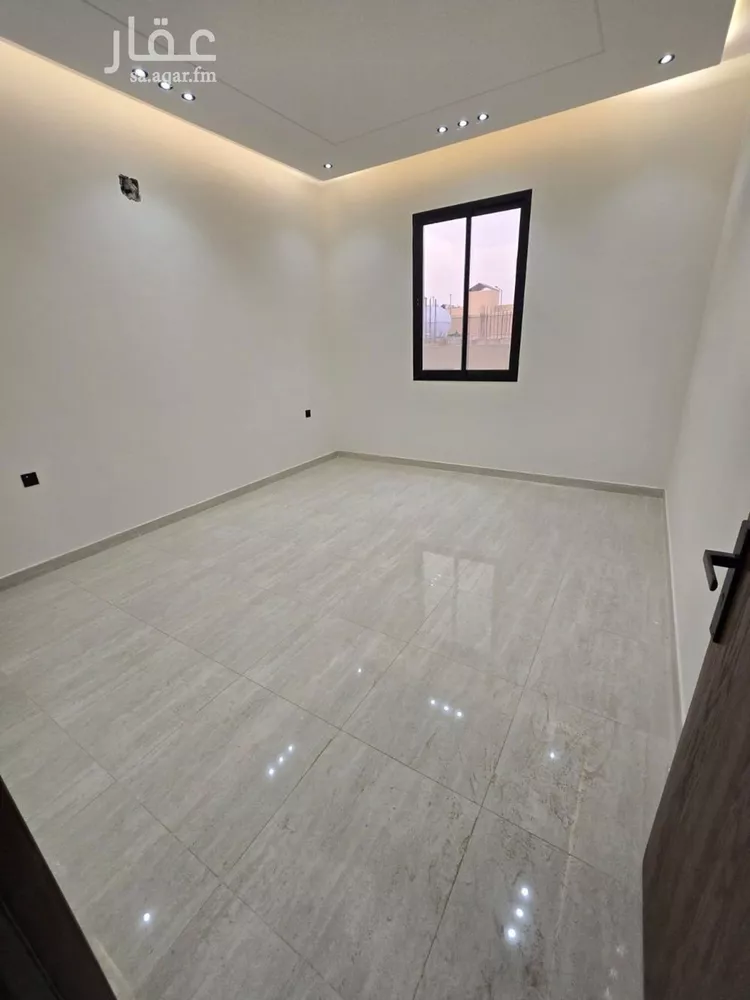 دور للبيع في شارع المقضاة, حي الحزم, مدينة الرياض, منطقة الرياض صورة 4