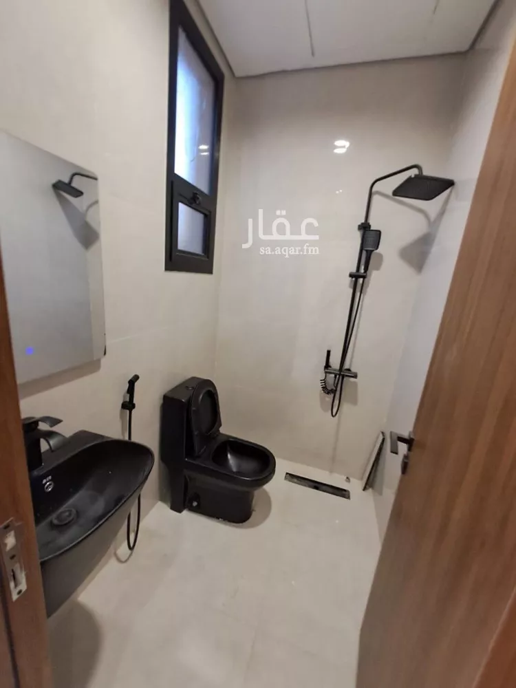 دور للبيع في شارع ممر70, حي العوالي, مدينة الرياض, منطقة الرياض 6