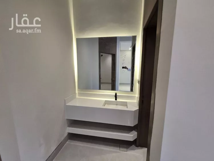 فيلا للبيع في شارع بيضاء نثيل, حي العريجاء الغربي, مدينة الرياض, منطقة الرياض 6