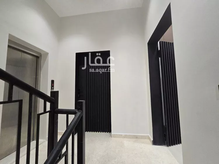 دور للبيع في شارع قدامة بن مضعون, حي العريجاء الغربي, مدينة الرياض, منطقة الرياض 6