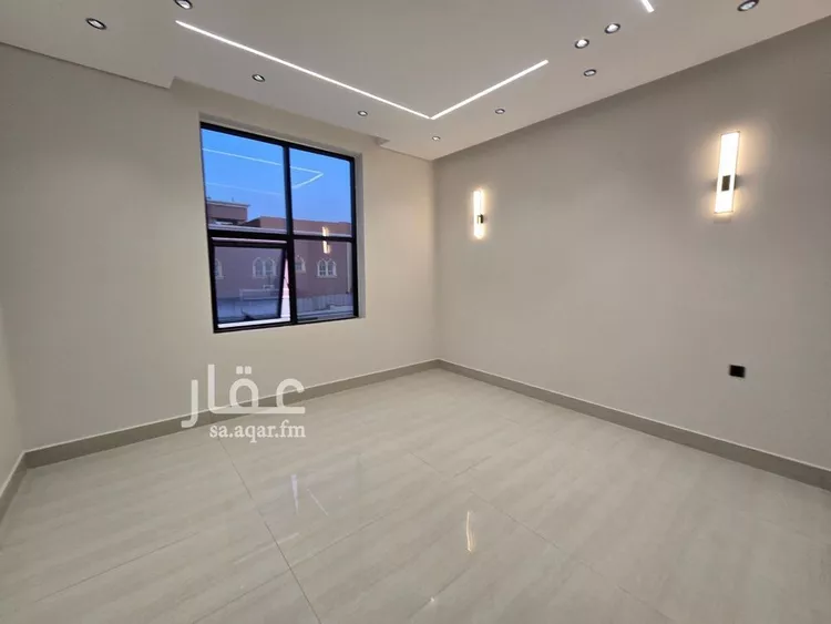دور للبيع في شارع قدامة بن مضعون, حي العريجاء الغربي, مدينة الرياض, منطقة الرياض 8