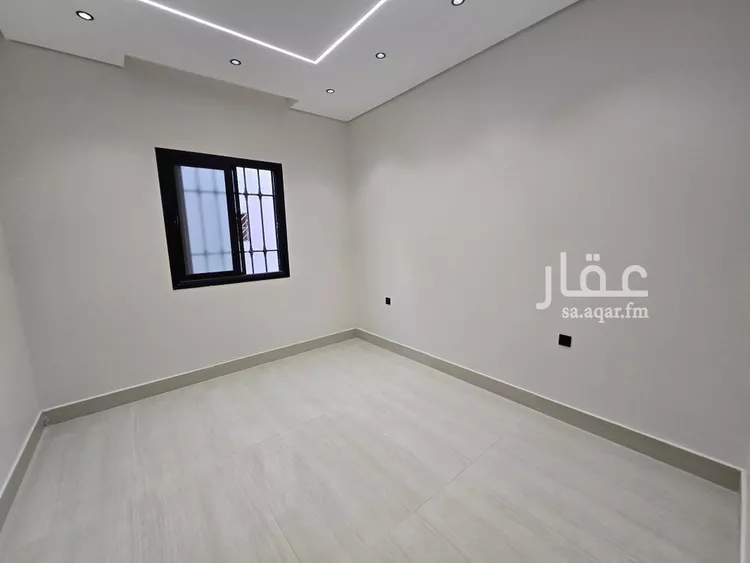 دور للبيع في شارع قدامة بن مضعون, حي العريجاء الغربي, مدينة الرياض, منطقة الرياض 12