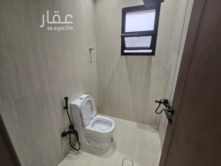 دور للبيع في شارع مهرة, حي العريجاء الغربي, مدينة الرياض, منطقة الرياض 11