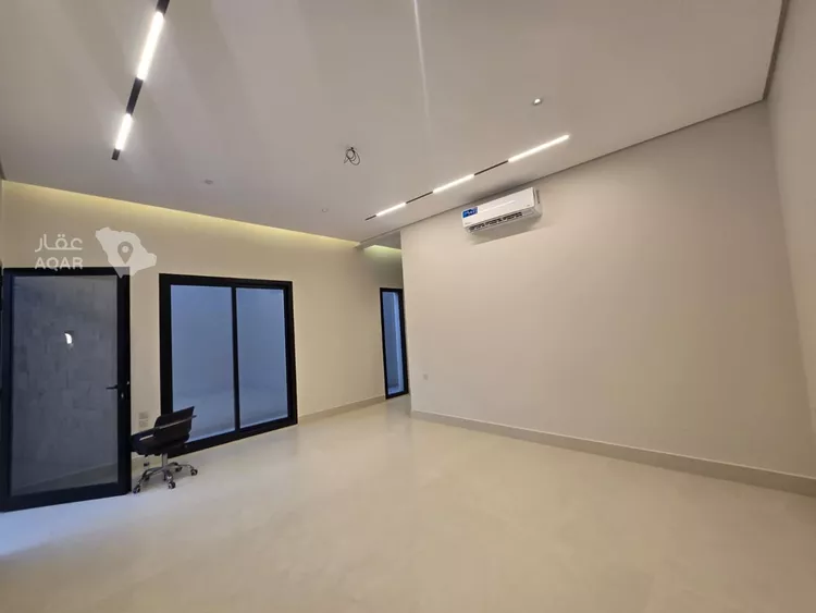 دور للبيع في شارع السبت, حي ظهرة البديعة, مدينة الرياض, منطقة الرياض 4