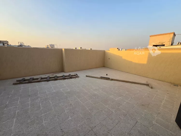 فيلا للبيع في شارع القضاء, حي العريجاء الغربي, مدينة الرياض, منطقة الرياض 15