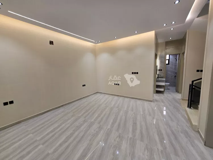 Villa for Sale in Riyadh Al Uraija Al Gharbiyah 10