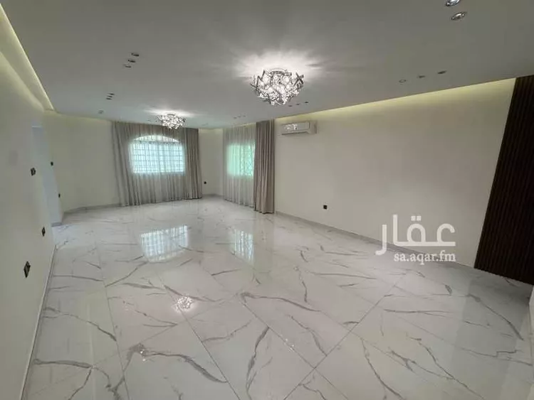 فيلا للبيع في شارع الكوادر, حي الربيع, مدينة الرياض, منطقة الرياض صورة 3