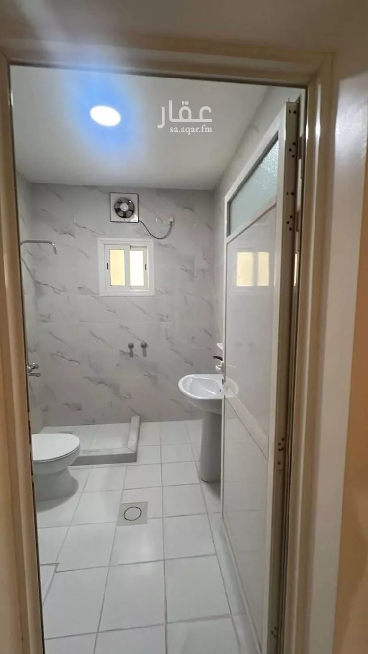 شقة للإيجار في شارع يعقوب بن ابراهيم, حي القادسية1, مدينة الاحساء, المنطقة الشرقية صورة 2