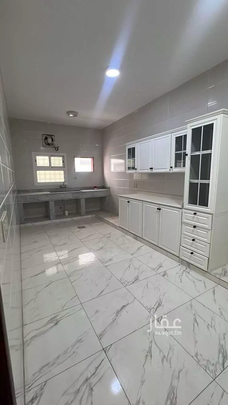 شقة للإيجار في شارع يعقوب بن ابراهيم, حي القادسية1, مدينة الاحساء, المنطقة الشرقية صورة 4