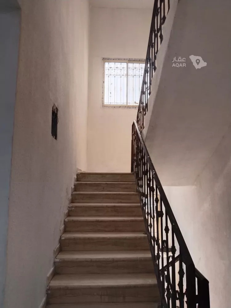 عمارة للإيجار في حي العيينة, مدينة العيينة, منطقة الرياض صورة 4