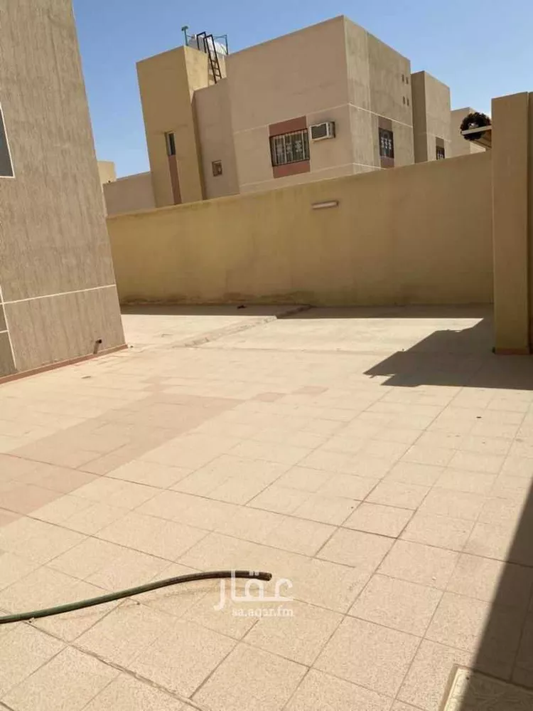 فيلا للبيع في شارع عقرباء 126, حي عقرباء, مدينة الجبيلة, منطقة الرياض صورة 2