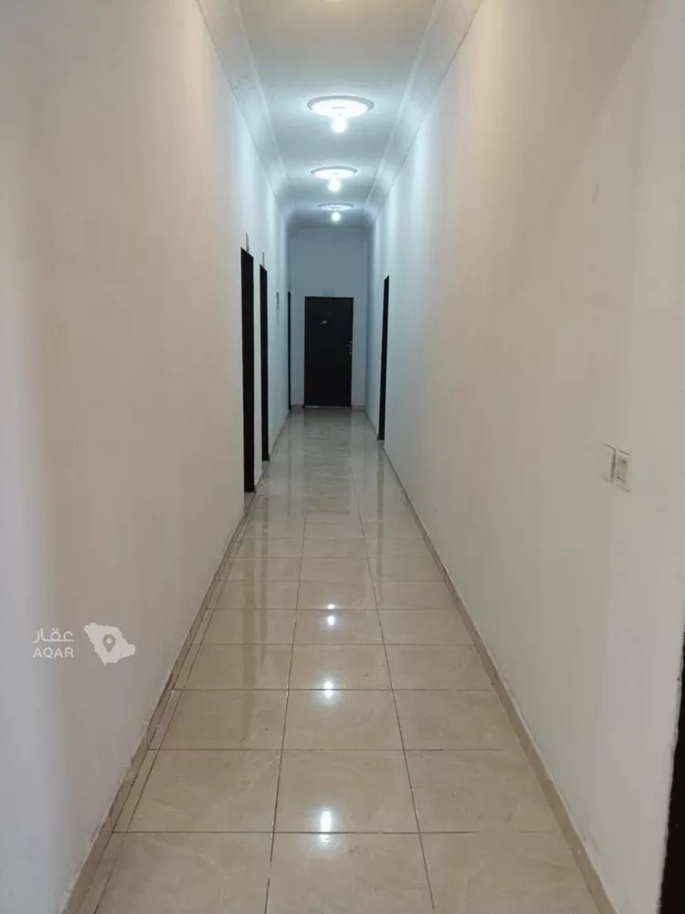 عمارة للإيجار في حي العيينة, مدينة العيينة, منطقة الرياض صورة 2