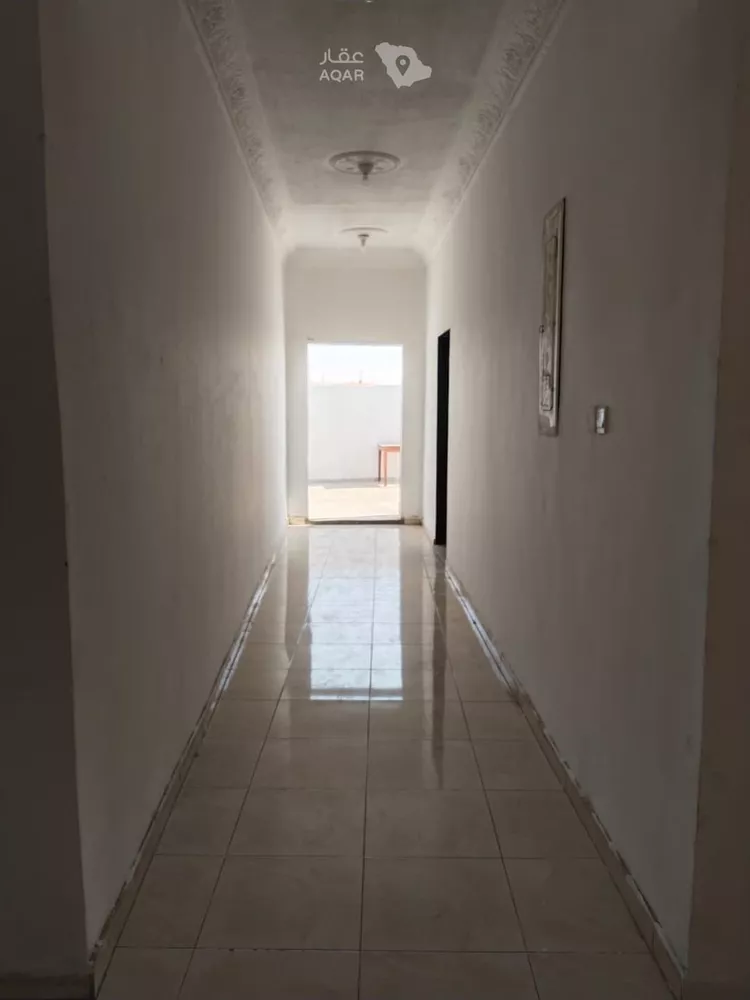 عمارة للإيجار في حي العيينة, مدينة العيينة, منطقة الرياض صورة 3