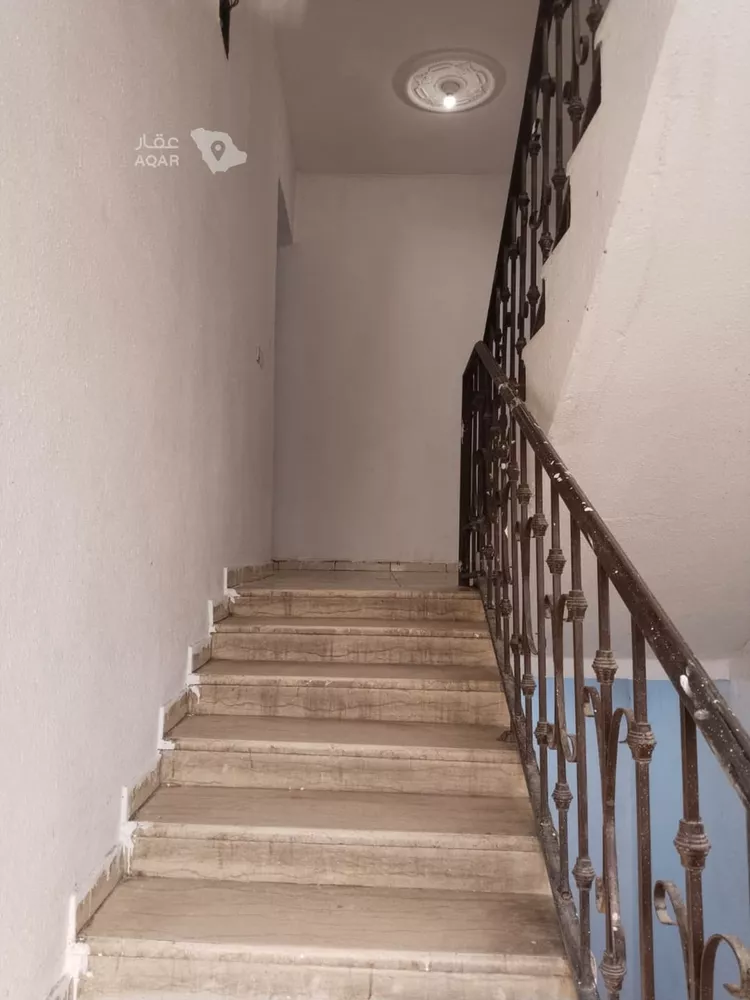 عمارة للإيجار في حي العيينة, مدينة العيينة, منطقة الرياض 8