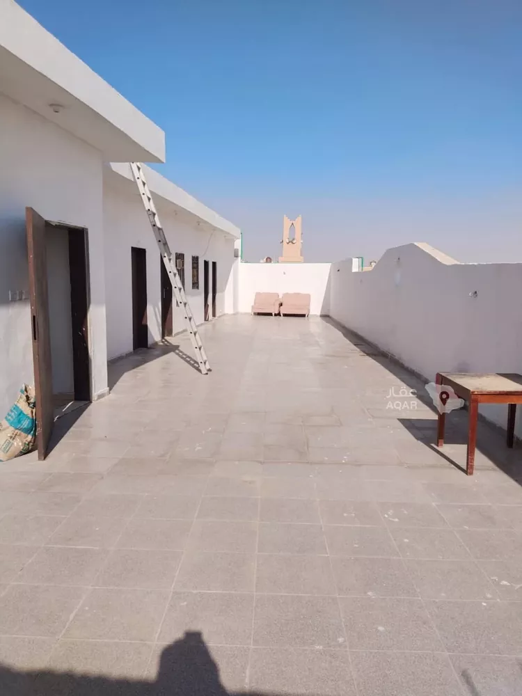 عمارة للإيجار في حي العيينة, مدينة العيينة, منطقة الرياض 7