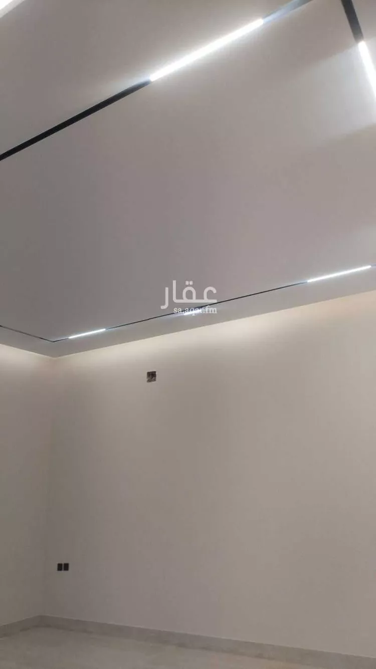 فيلا للبيع في شارع عبدالعزيز ال سعود, حي عقرباء, مدينة الجبيلة, منطقة الرياض 10