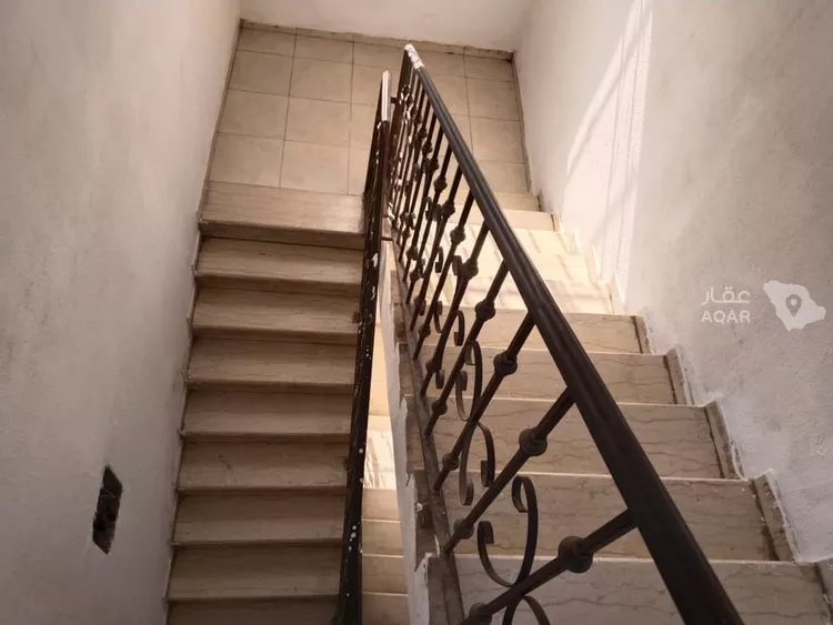عمارة للإيجار في حي العيينة, مدينة العيينة, منطقة الرياض 10