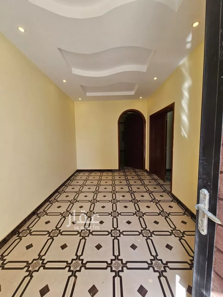 فيلا للبيع في شارع أبي البدر الدقاق, حي الياقوت, مدينة جدة, منطقة مكة المكرمة صورة 3