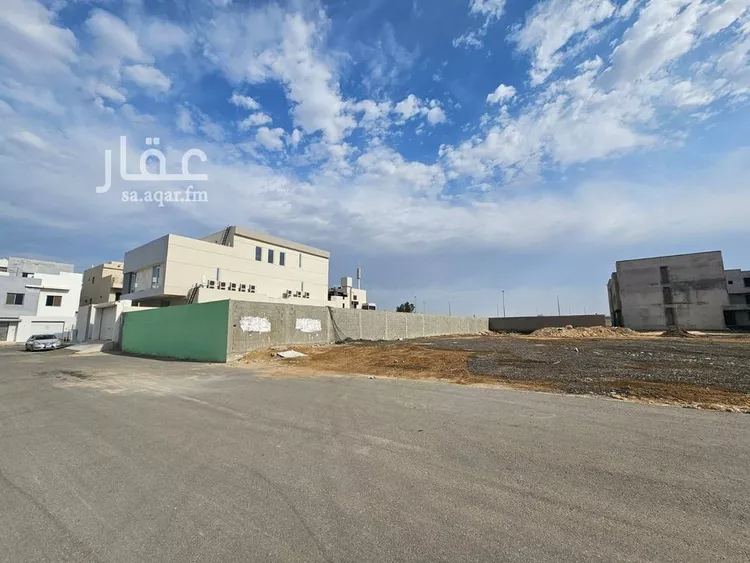 أرض للبيع في شارع محمد الادريسي, حي أبحر الجنوبية, مدينة جدة, منطقة مكة المكرمة