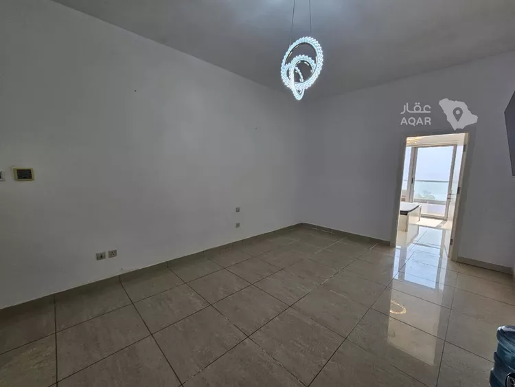 شقة للبيع في شارع طريق الكورنيش فرعي, حي الشاطئ, مدينة جدة, منطقة مكة المكرمة 5