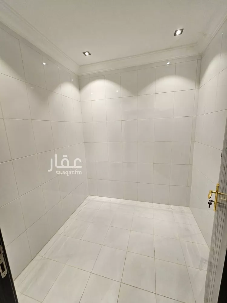 فيلا للبيع في شارع عبد الواحد الأزدي, حي الصواري, مدينة جدة, منطقة مكة المكرمة 23