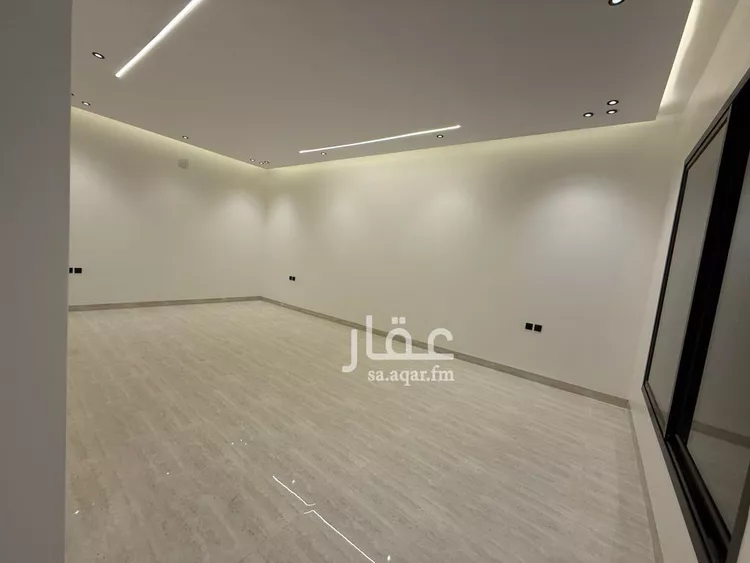 فيلا للبيع في شارع بدرالدين المرجاني, حي المهدية, مدينة الرياض, منطقة الرياض صورة 4