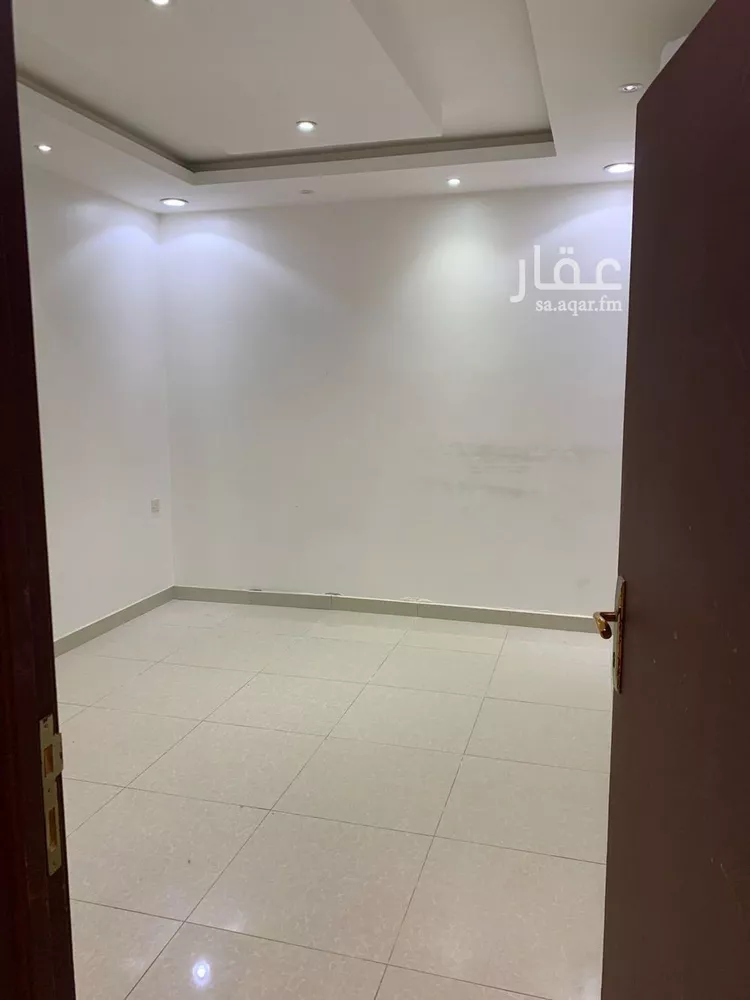 شقة للإيجار في شارع صدقة بن جروان, حي القيروان, مدينة الرياض, منطقة الرياض صورة 5