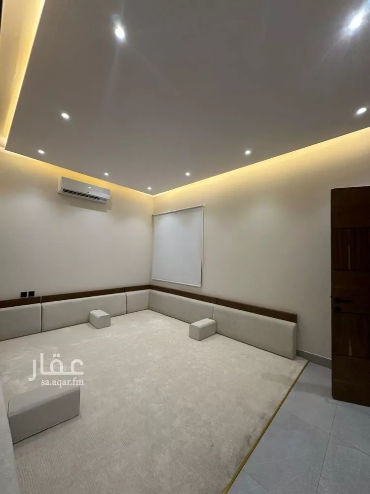 Floor for Sale in Riyadh Al Munsiyah