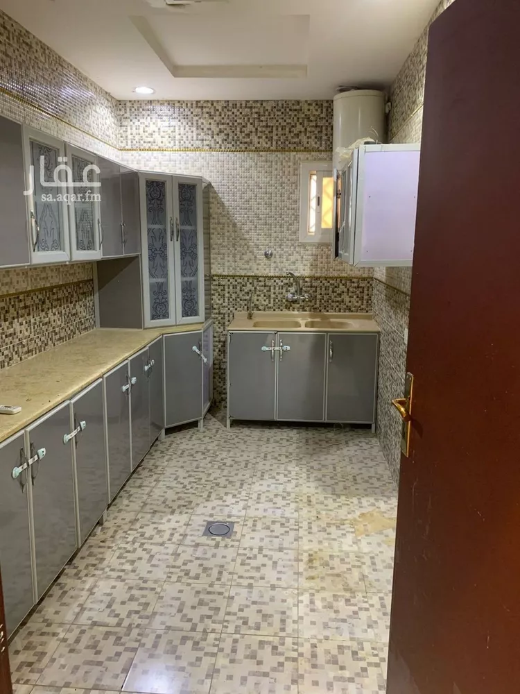 شقة للإيجار في شارع صدقة بن جروان, حي القيروان, مدينة الرياض, منطقة الرياض