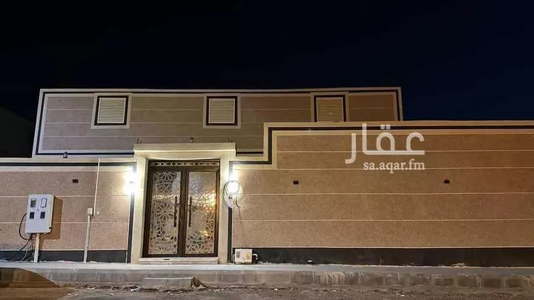 دور للبيع في شارع ممر مشاه 448, حي العزيزية, مدينة المدينة المنورة, منطقة المدينة المنورة 1 صورة