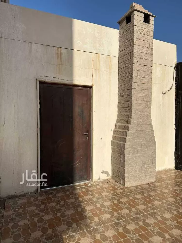 فيلا للبيع في شارع عبد الرحمن بن زيد بن العجلاني, حي الزهرة, مدينة المدينة المنورة, منطقة المدينة المنورة صورة 4