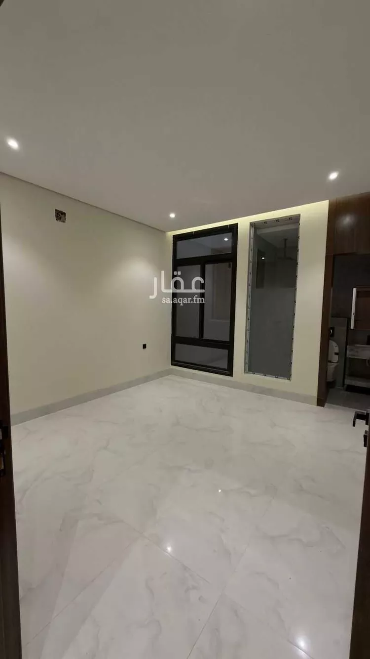 Floor for Rent in Riyadh Al Janadriyah