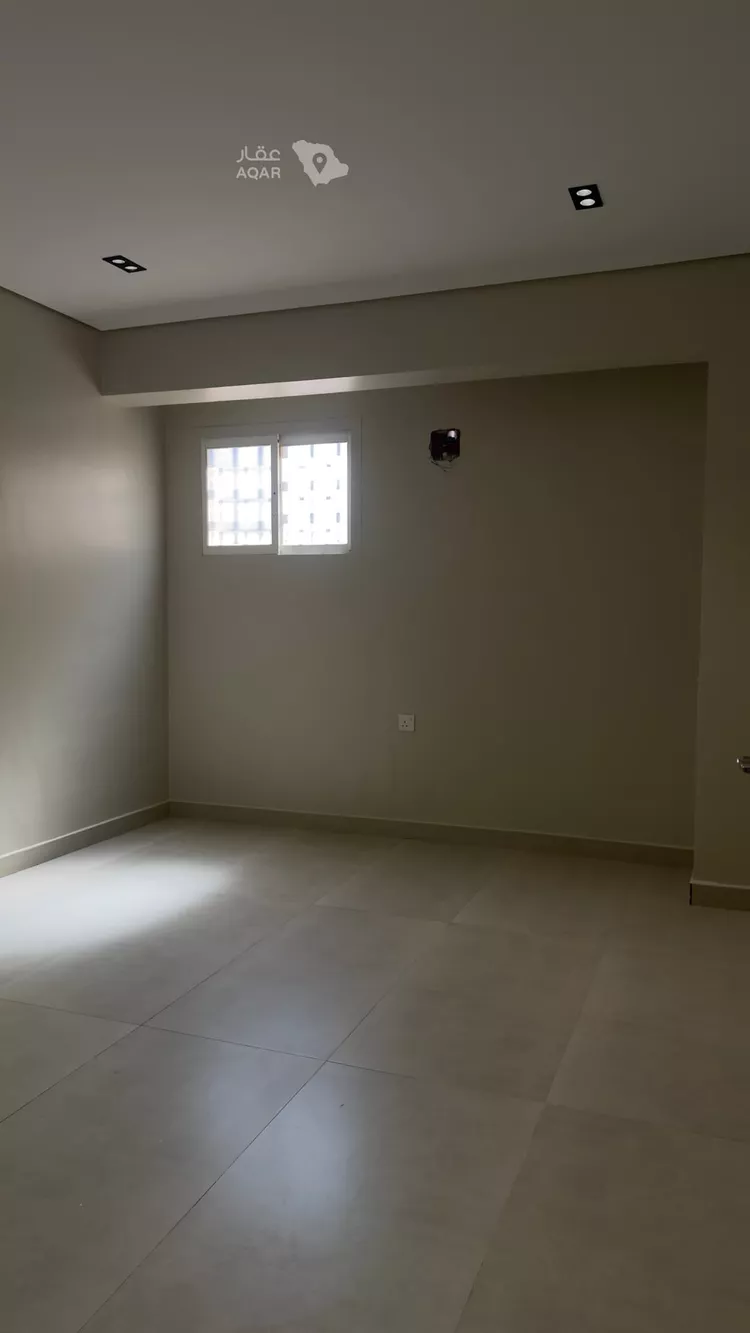 شقة للإيجار في شارع الشيخ عمر بن عبداللطيف بن عبدالرحمن, حي ظهرة البديعة, مدينة الرياض, منطقة الرياض 11