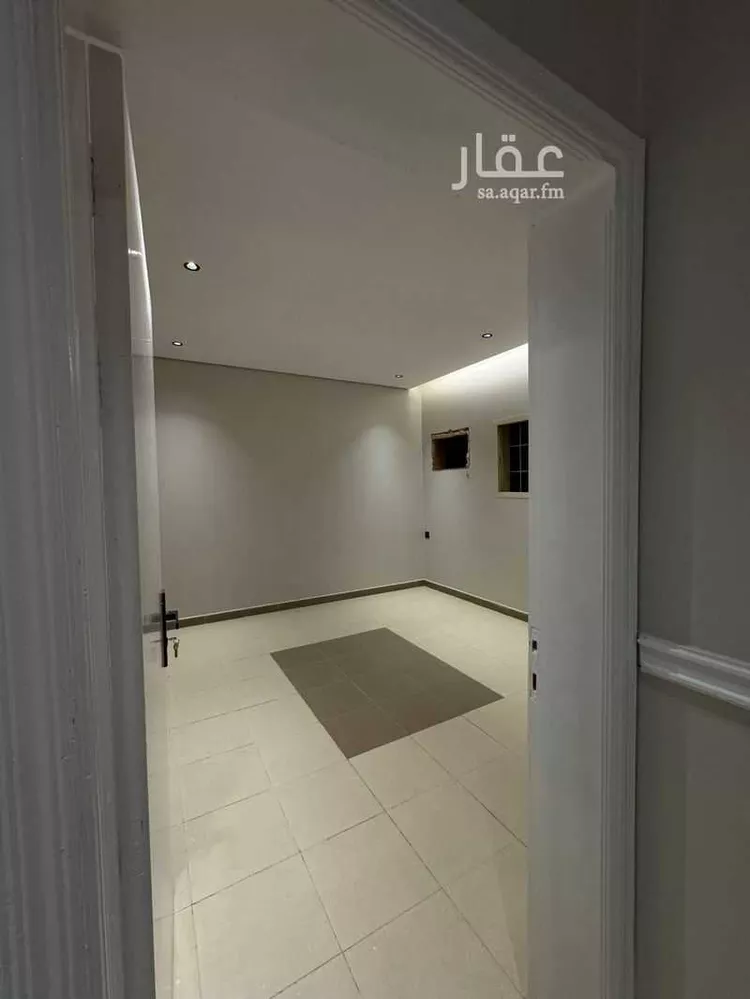 شقة للإيجار في شارع الشيخ عمر بن عبداللطيف بن عبدالرحمن, حي ظهرة البديعة, مدينة الرياض, منطقة الرياض صورة 5