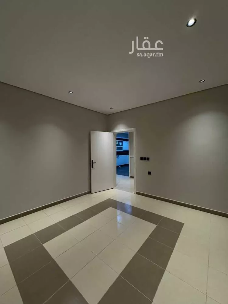 شقة للإيجار في شارع الشيخ عمر بن عبداللطيف بن عبدالرحمن, حي ظهرة البديعة, مدينة الرياض, منطقة الرياض صورة 4