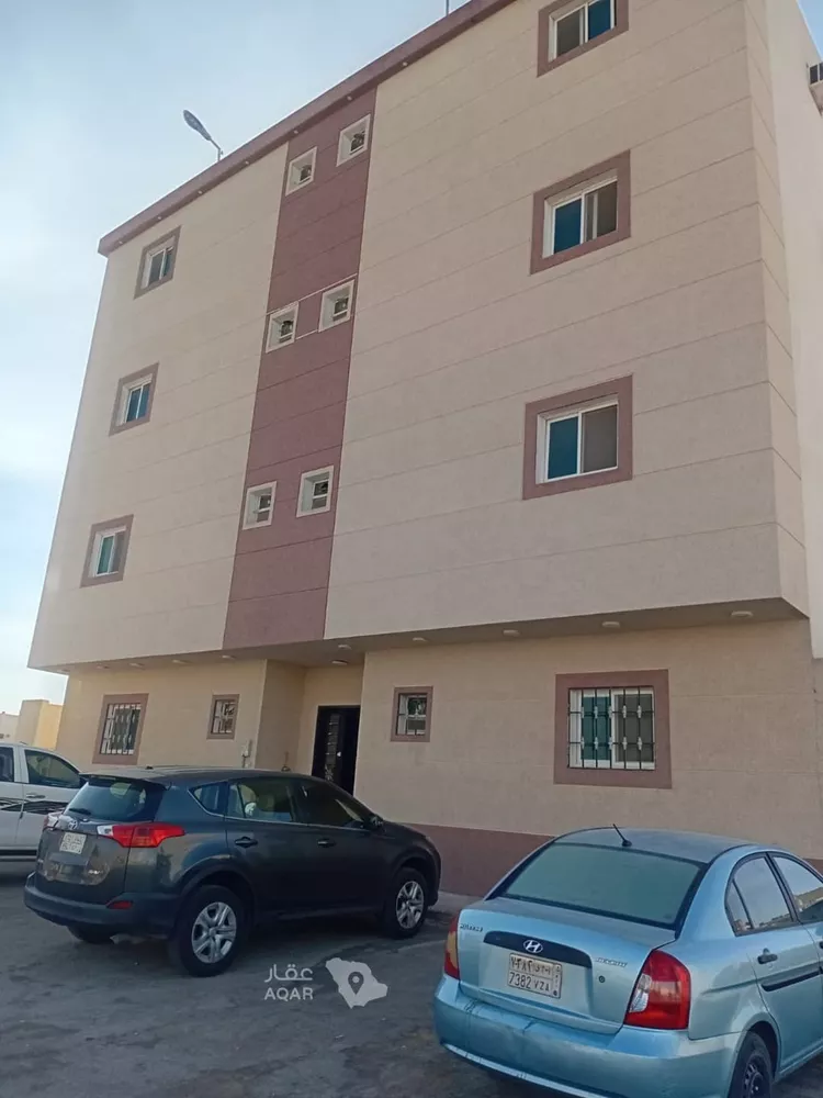 عمارة للبيع في شارع عسير, حي ظهرة لبن, مدينة الرياض, منطقة الرياض