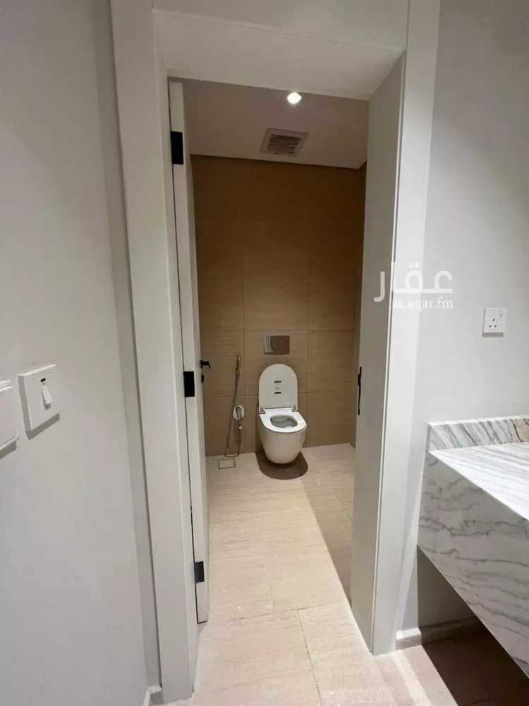 فيلا للإيجار في شارع يوسف السيرافي, حي العارض, مدينة الرياض, منطقة الرياض صورة 2